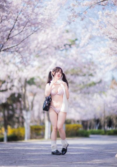 女同学浮乱系列合集_高清在线播放
