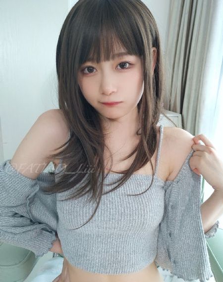 亚洲无人区完整视频_高清蓝光在线观看