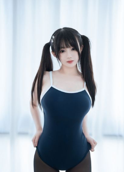 欧美情趣内衣时装视频_4K免费高清观看