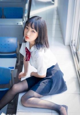 欧美桃花影院在线观看_十万网红美女美酱