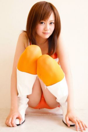 九色腾只为国产_十万网红美女美酱