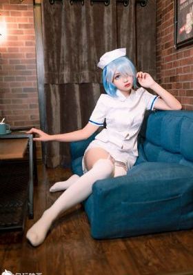欧美女鞋官网_无删减完整版在线观看