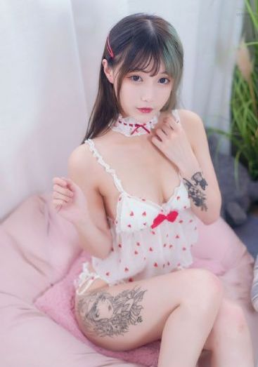 欧美风背景_BD国语电影免费在线