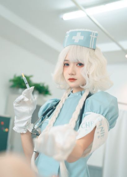 欧美人化妆_高清全集免费观看