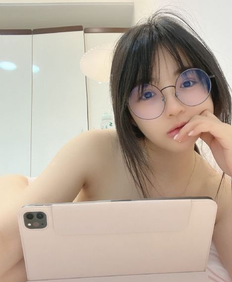 欧美精品性奴hdxxxx_在线手机观看