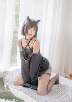 欧美av大奶美女_720在线视频播放