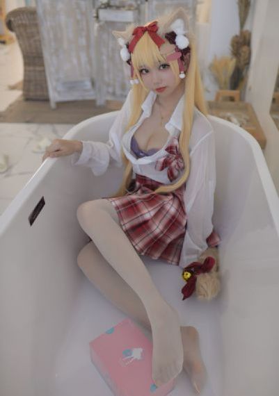 青草99久久九九久久久久_BD英语在线观看高清