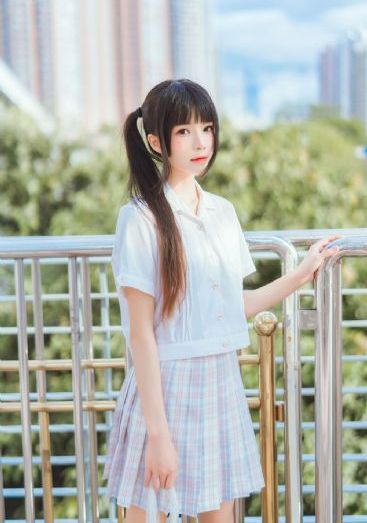 亚洲精品一区二区三区精华液_电影未删减版